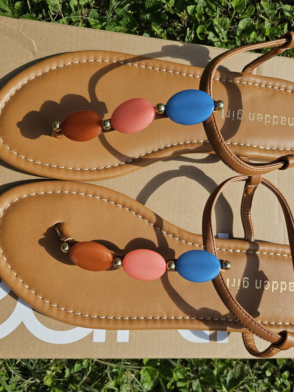 Madden Girl Tan T-Strap Sandals with Blue, Coral & Amber Beads Brand New Size 6